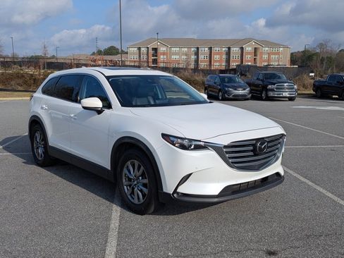 Used 2018 MAZDA CX-9 Touring w/ Touring Premium Package image 3