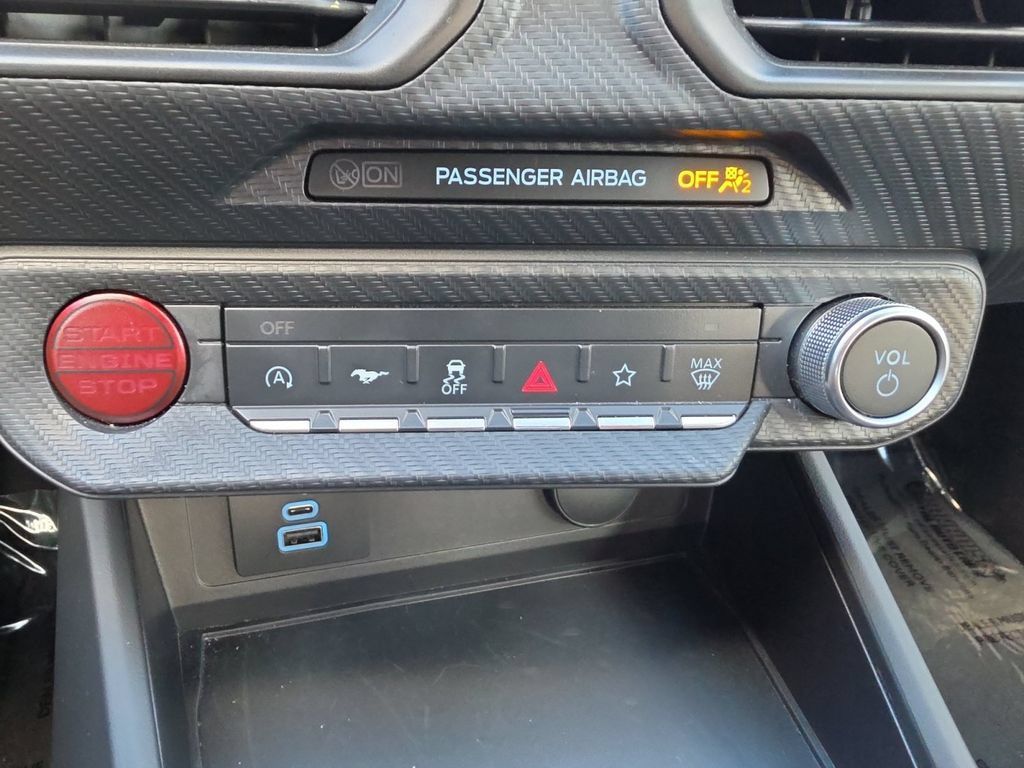 Used 2025 Ford Mustang Coupe RWD image 21