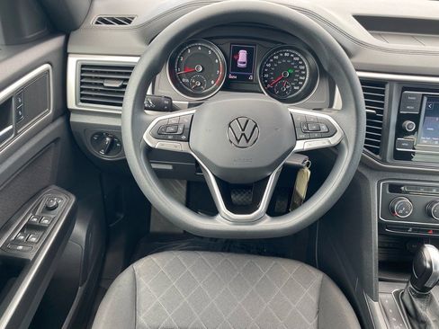 Used 2020 Volkswagen Atlas Cross Sport S image 6