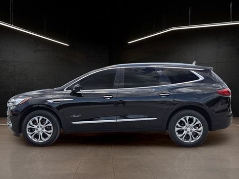Used 2021 Buick Enclave Avenir w/ Avenir Technology Package FWD image 4