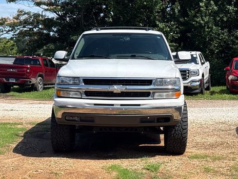 Used 2005 Chevrolet Tahoe LT w/ LT Preferred Equipment Group RWD image 2