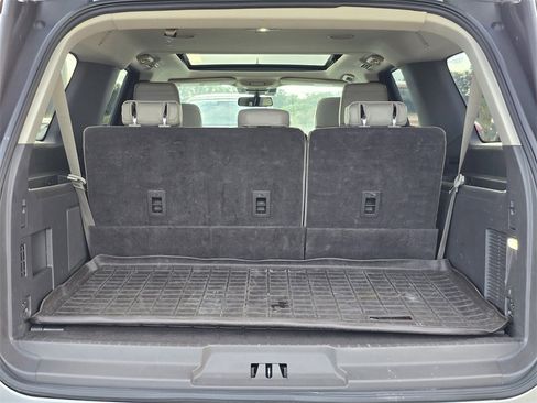 Used 2021 Ford Expedition Max Limited image 13