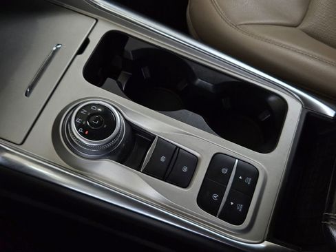 Used 2022 Ford Explorer Limited RWD image 20
