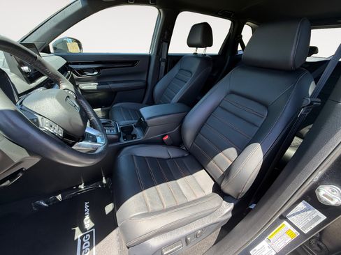 Used 2025 Honda CR-V Sport Touring image 10