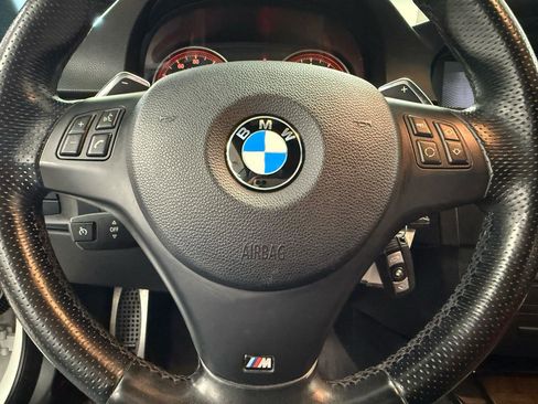 Used 2013 BMW 328i Convertible w/ M Sport Pkg image 17