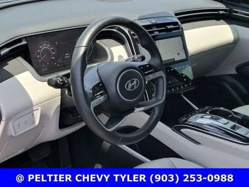 Used 2023 Hyundai Tucson Limited AWD/4WD image 32