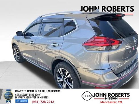 Used 2017 Nissan Rogue SL w/ SL Premium Package image 14
