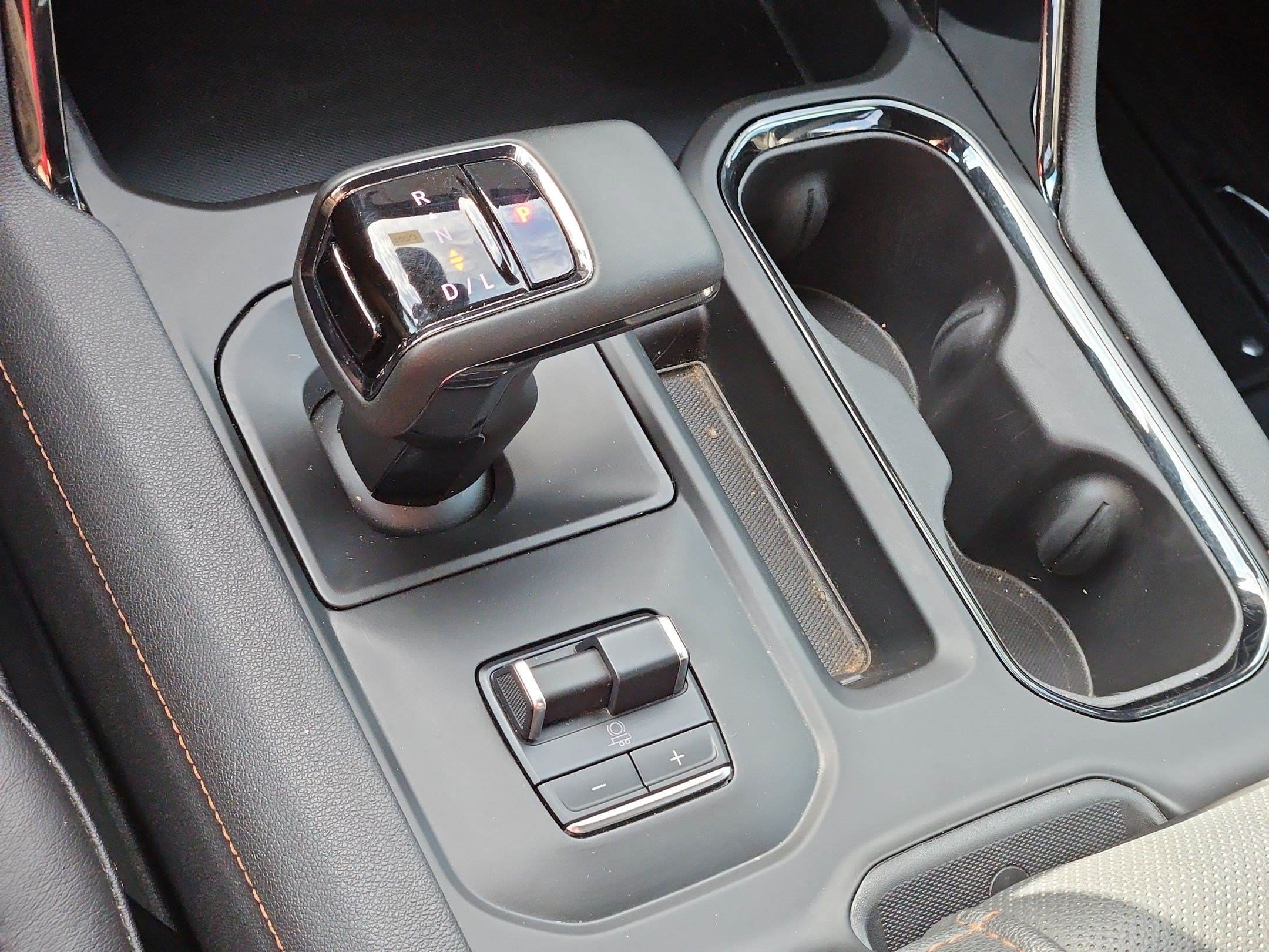 Certified 2025 GMC Sierra 1500 AT4 w/ AT4 Premium Package AWD/4WD image 22