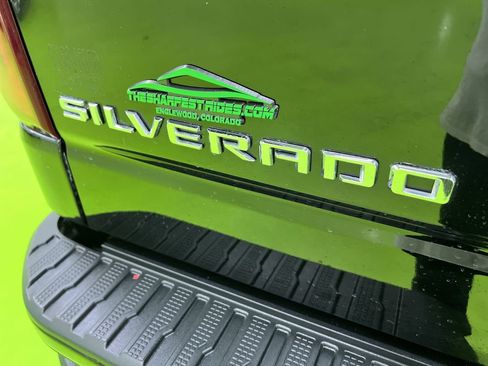 Used 2019 Chevrolet Silverado 1500 RST image 12