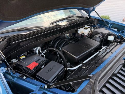 Used 2023 GMC Sierra 1500 AT4X image 64