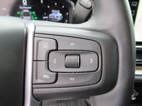 Used 2024 GMC Sierra 1500 Elevation w/ LPO, Elevation Black Package RWD image 21