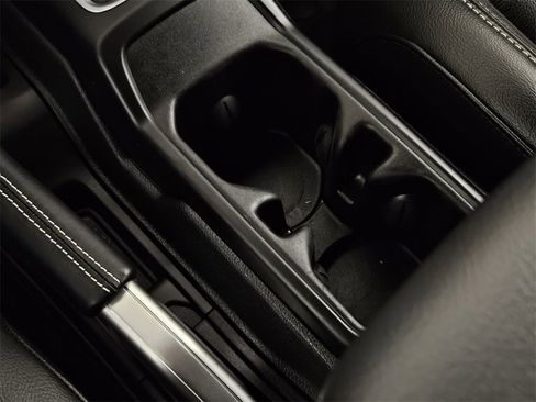 Used 2023 Jeep Wrangler Unlimited Sahara w/ Cold Weather Group image 18