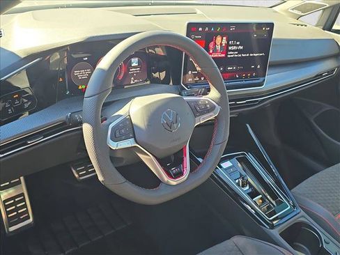 New 2025 Volkswagen Golf SE image 6