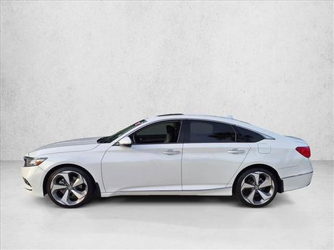 Used 2020 Honda Accord Touring image 8