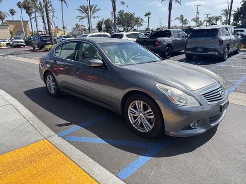 Used 2012 INFINITI G25 Journey RWD image 25