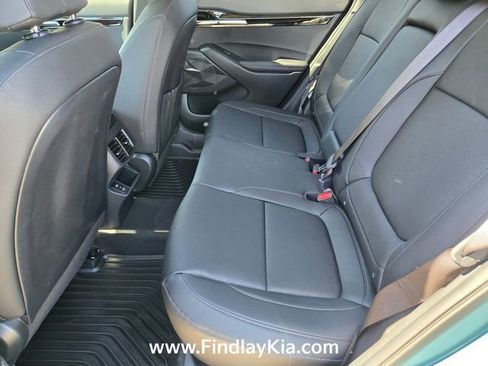 New 2026 Kia Seltos EX AWD/4WD image 13