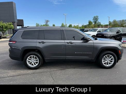 Certified 2023 Jeep Grand Cherokee L Laredo w/ Luxury Tech Group I AWD/4WD image 3