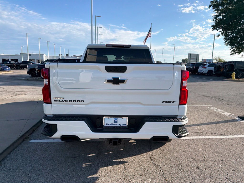 New 2026 Chevrolet Silverado 1500 RST AWD/4WD image 3