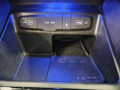 Used 2022 Hyundai Santa Cruz Limited image 25