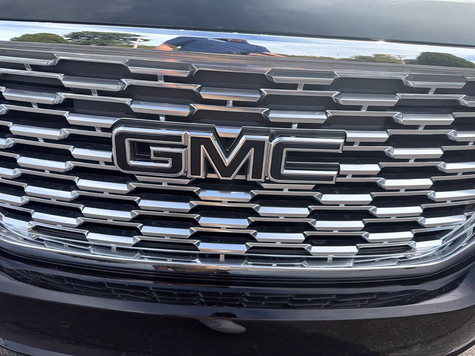 Used 2019 GMC Yukon Denali w/ Denali Ultimate Package AWD/4WD image 36