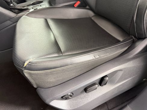 Used 2019 Volkswagen Atlas SE image 18