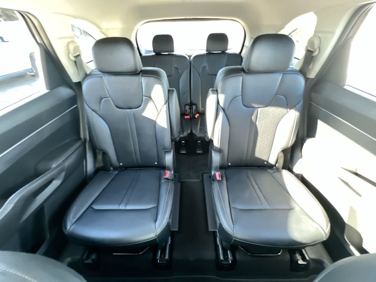 Certified 2023 Kia Sorento EX AWD/4WD image 23
