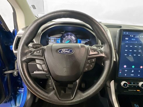 Used 2022 Ford Edge SE image 17