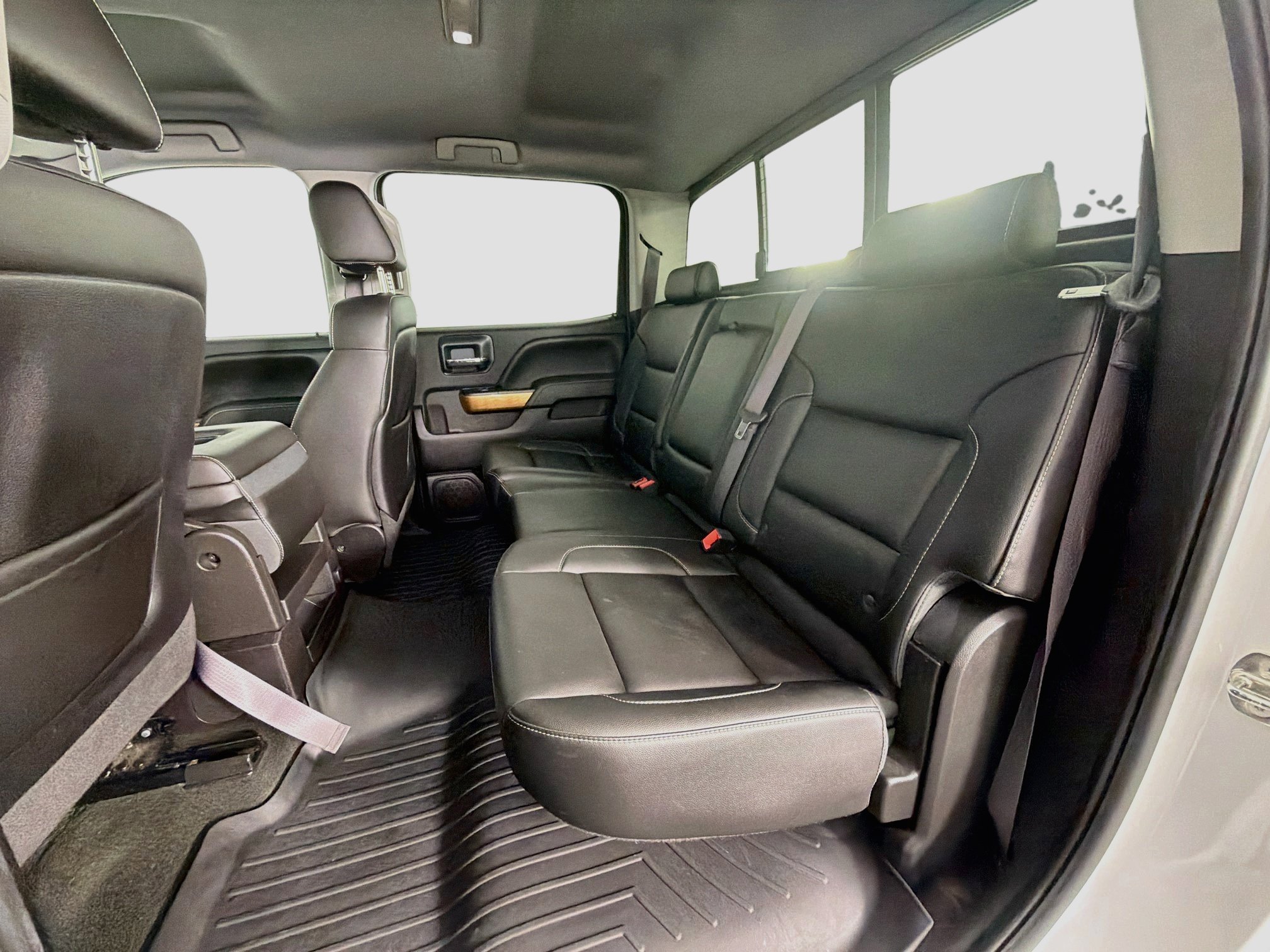 Used 2015 Chevrolet Silverado 2500 LTZ w/ Duramax Plus Package RWD image 27
