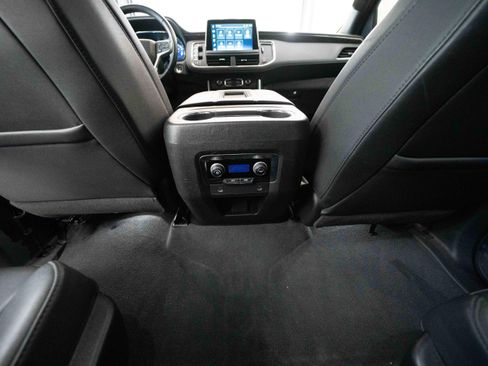 Used 2022 Chevrolet Tahoe LT AWD/4WD image 21