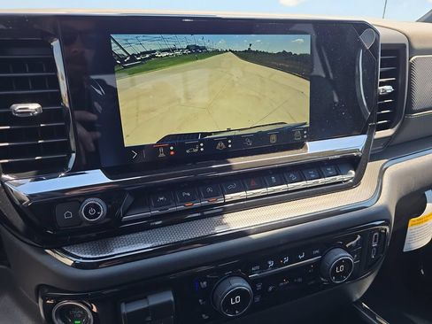 New 2026 Chevrolet Silverado 1500 ZR2 AWD/4WD image 24