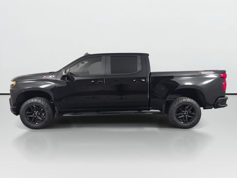 Used 2021 Chevrolet Silverado 1500 LT Trail Boss w/ Bed Protection Package AWD/4WD image 3