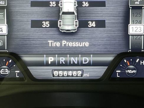 Used 2019 RAM 1500 Laramie image 6