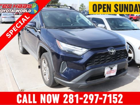 Used 2023 Toyota RAV4 XLE image 1
