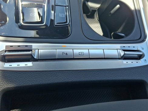 New 2026 Kia Carnival SX w/ SX Dark Edition Package FWD image 20