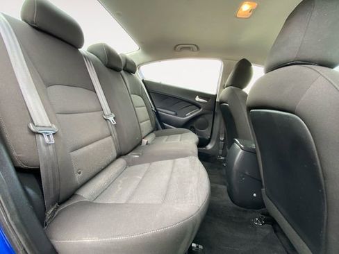 Used 2017 Kia Forte LX image 14