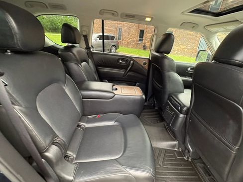 Used 2021 Nissan Armada SL w/ Captain's Chairs Package AWD/4WD image 33