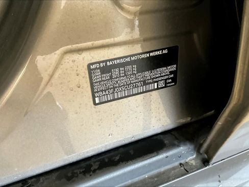 Certified 2025 BMW 530i 530i w/ Premium Package image 32