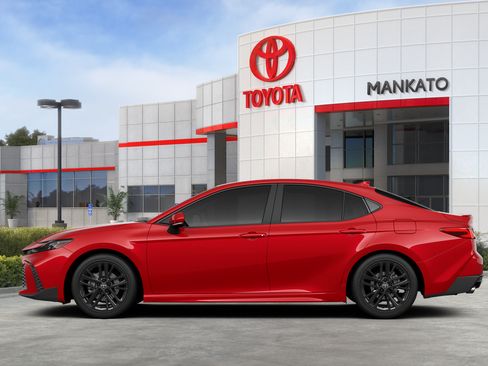 Used 2026 Toyota Camry SE w/ Convenience Package AWD/4WD image 4