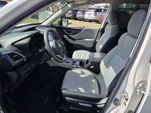 Used 2020 Subaru Forester image 10