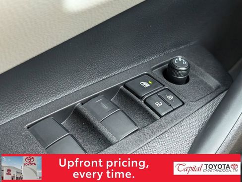 Used 2026 Toyota Corolla LE image 13