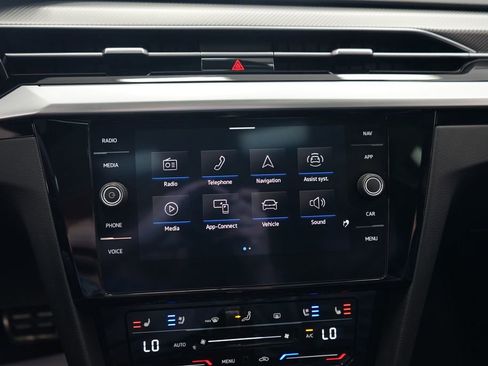 Used 2021 Volkswagen Arteon SEL Premium image 38
