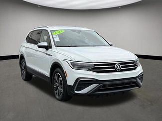 Used 2024 Volkswagen Tiguan Wolfsburg Edition AWD/4WD video 1