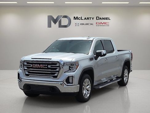 Certified 2020 GMC Sierra 1500 SLT w/ SLT Premium Package AWD/4WD image 3
