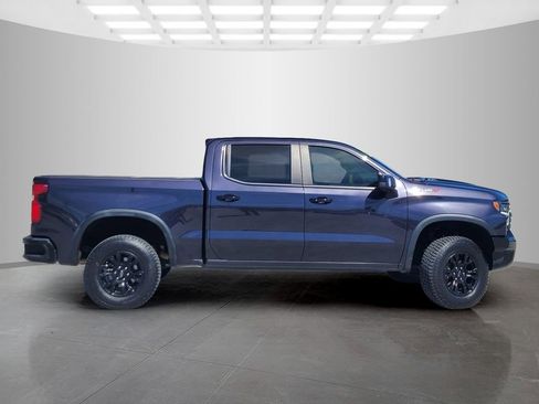 Used 2022 Chevrolet Silverado 1500 ZR2 w/ Technology Package image 3