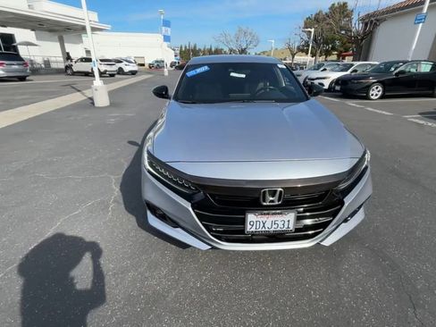 Certified 2022 Honda Accord Sport image 3
