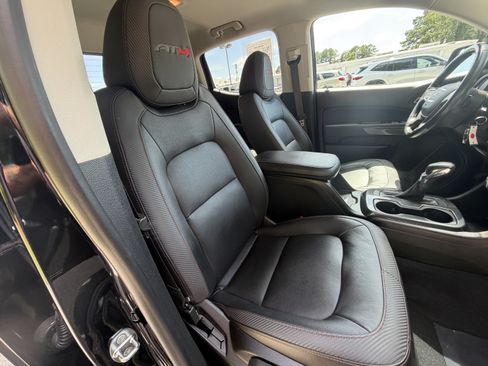 Used 2022 GMC Canyon AT4 w/ Trailering Package AWD/4WD image 18