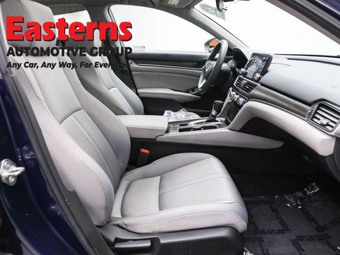 Used 2019 Honda Accord EX image 24