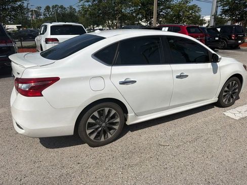 Used 2019 Nissan Sentra SR FWD image 19