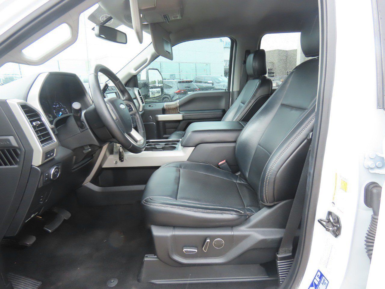 Used 2019 Ford F250 Lariat w/ Lariat Value Package AWD/4WD image 26