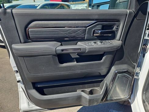 New 2026 RAM 2500 Limited AWD/4WD image 11